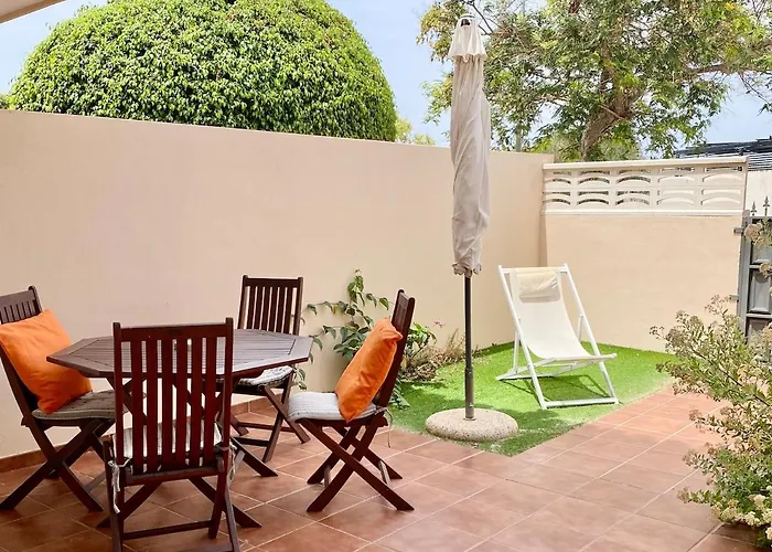 Morden House With Ocean View Pool, Air Con Costa Adeje (Tenerife)