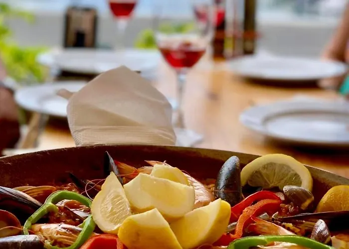 Morden House With Ocean View Pool, Air Con Dom wakacyjny *