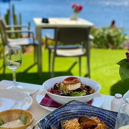 Semesterbostad Morden House With Ocean View Pool, Air Con *