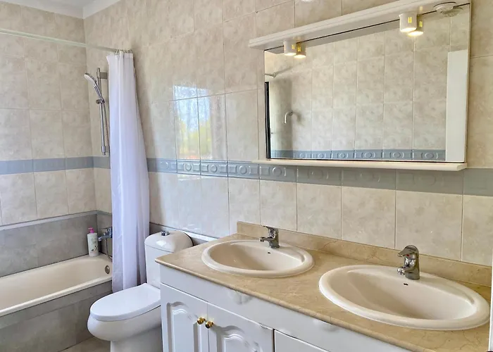 Morden House With Ocean View Pool, Air Con Casa vacanze